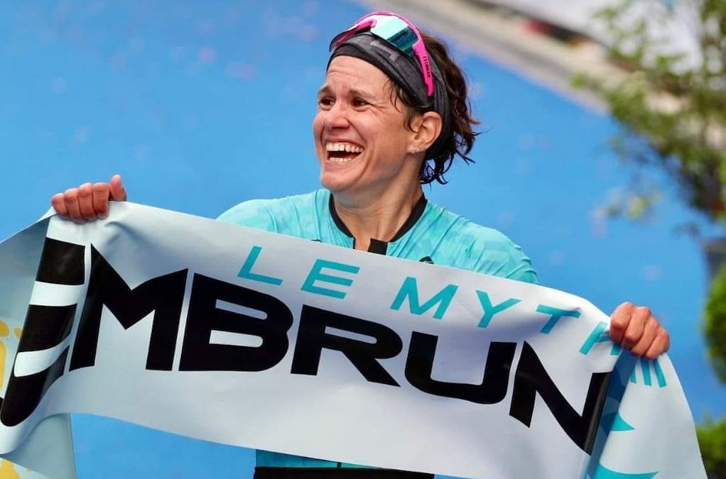 Emma Bilham neemt afscheid van triatlon met grootse overwinning in Embrunman