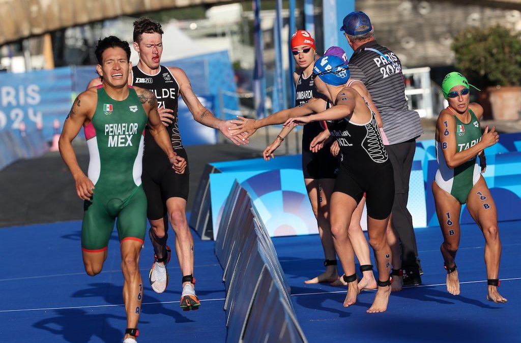 Vice-olympisch kampioen Hayden Wilde en Ainsley Thorpe waren ziek na individuele triatlon in Parijs