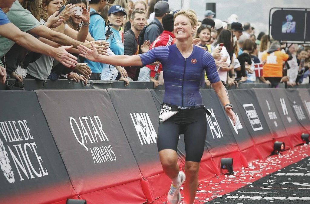 17 van de 19 Belgische triatletes halen finish WK Ironman Nice: alle uitslagen en tijden op een rij