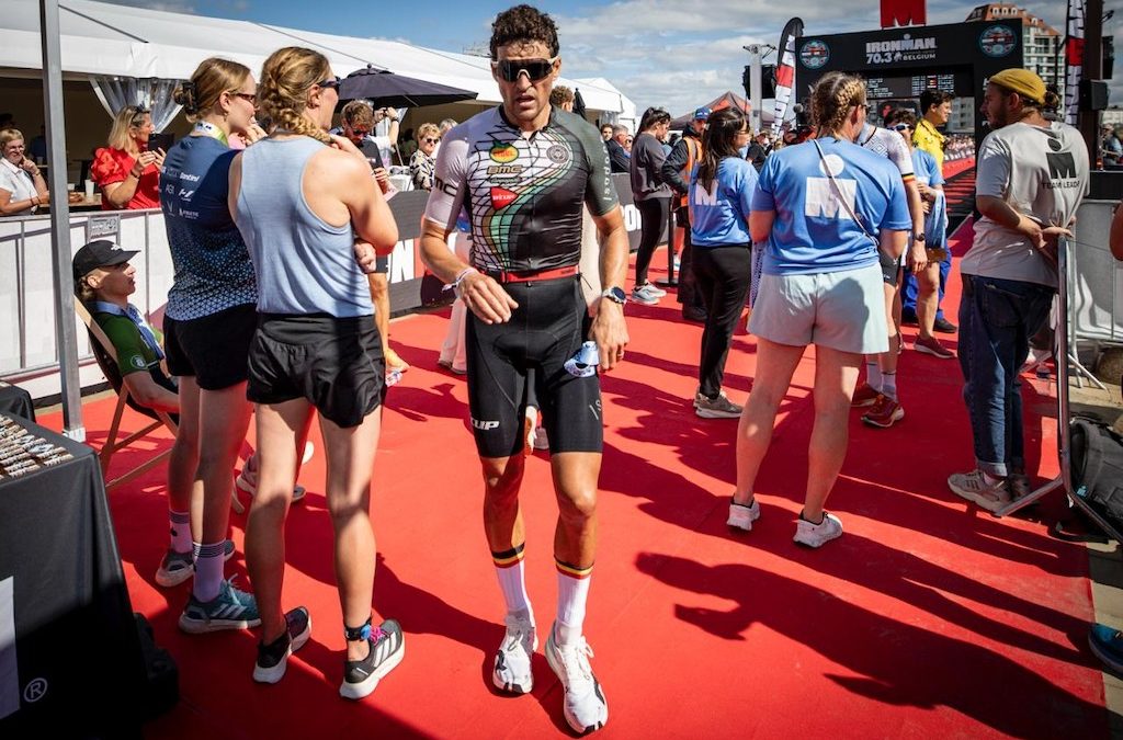 Greg Van Avermaet zet snelste fietstijd neer in 70.3 Ironman Knokke-Heist en kwalificeert zich voor WK