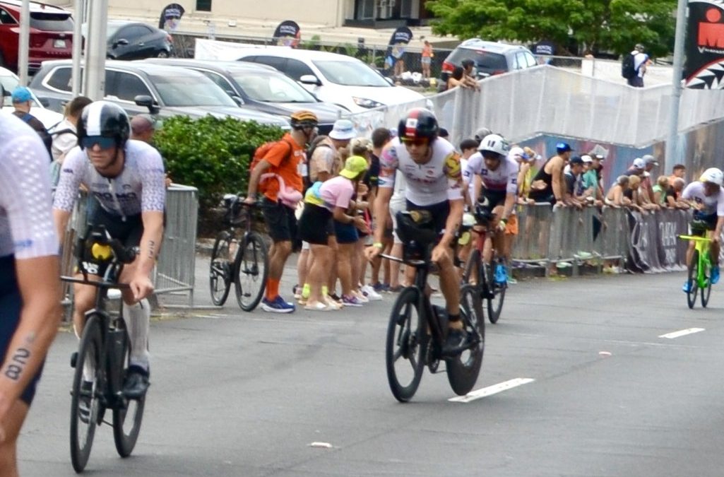 Pieter Heemeryck had allergische reactie op kwallenbeet in WK Ironman Hawaii “Maar zelfs zonder dat, liep het niet volgens plan”