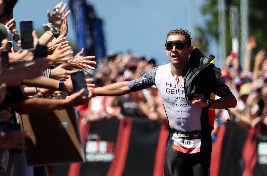 Jelle Geens wereldkampioen 70.3 Ironman in Taupo na spannend duel met Hayden Wilde